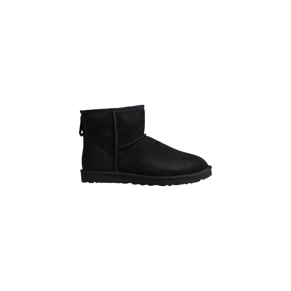 

Черные замшевые ботинки UGG