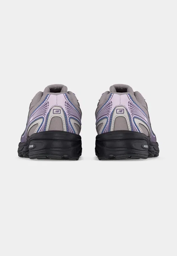 Кроссовки New Balance 740, цвет трюфельная соль/голубая ясная погода — фото 4