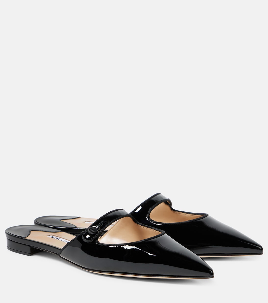 Мюли Camparimu из лакированной кожи Manolo Blahnik, черный