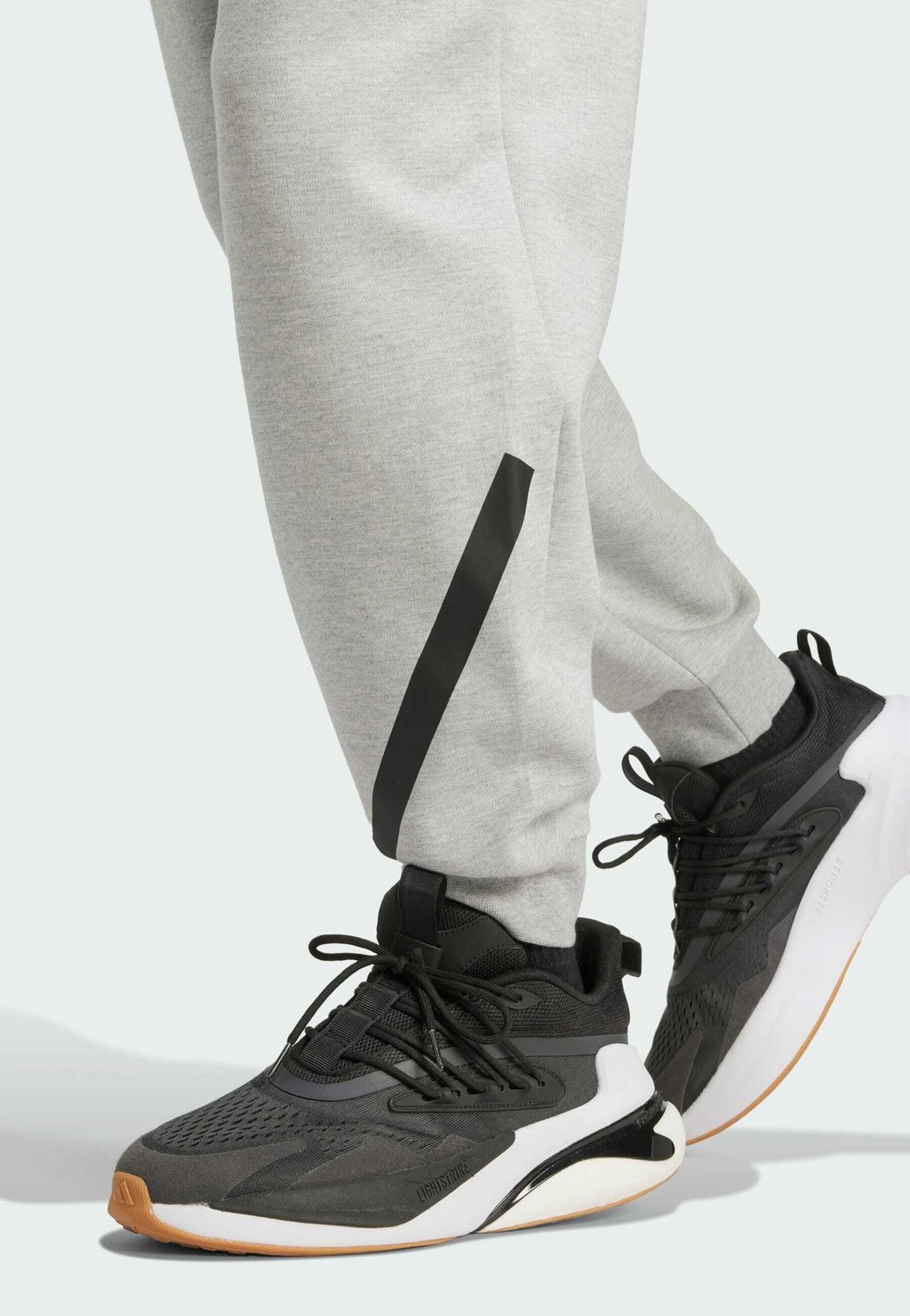 Спортивные брюки Z.N.E. adidas Sportswear, серый — фото 3