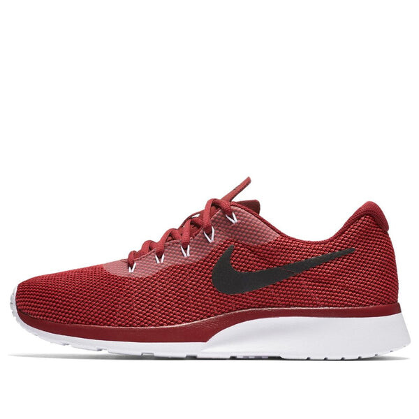 

Кроссовки tanjun racer Nike, красный