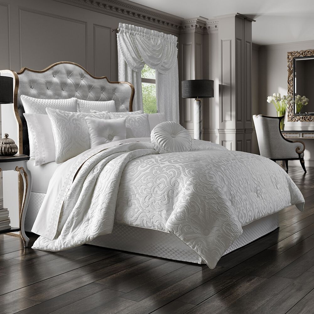 

Комплект одеял Five Queens Court Antonia из 4 предметов, белый