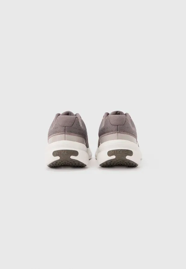 Кроссовки Nike Sportswear Uplift, пещерный камень/унив синий/саммит белый/колледж серый — фото 3