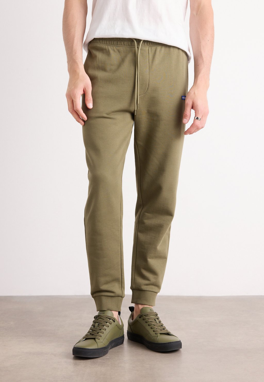 

Спортивные штаны NAPIN HUGO, хаки