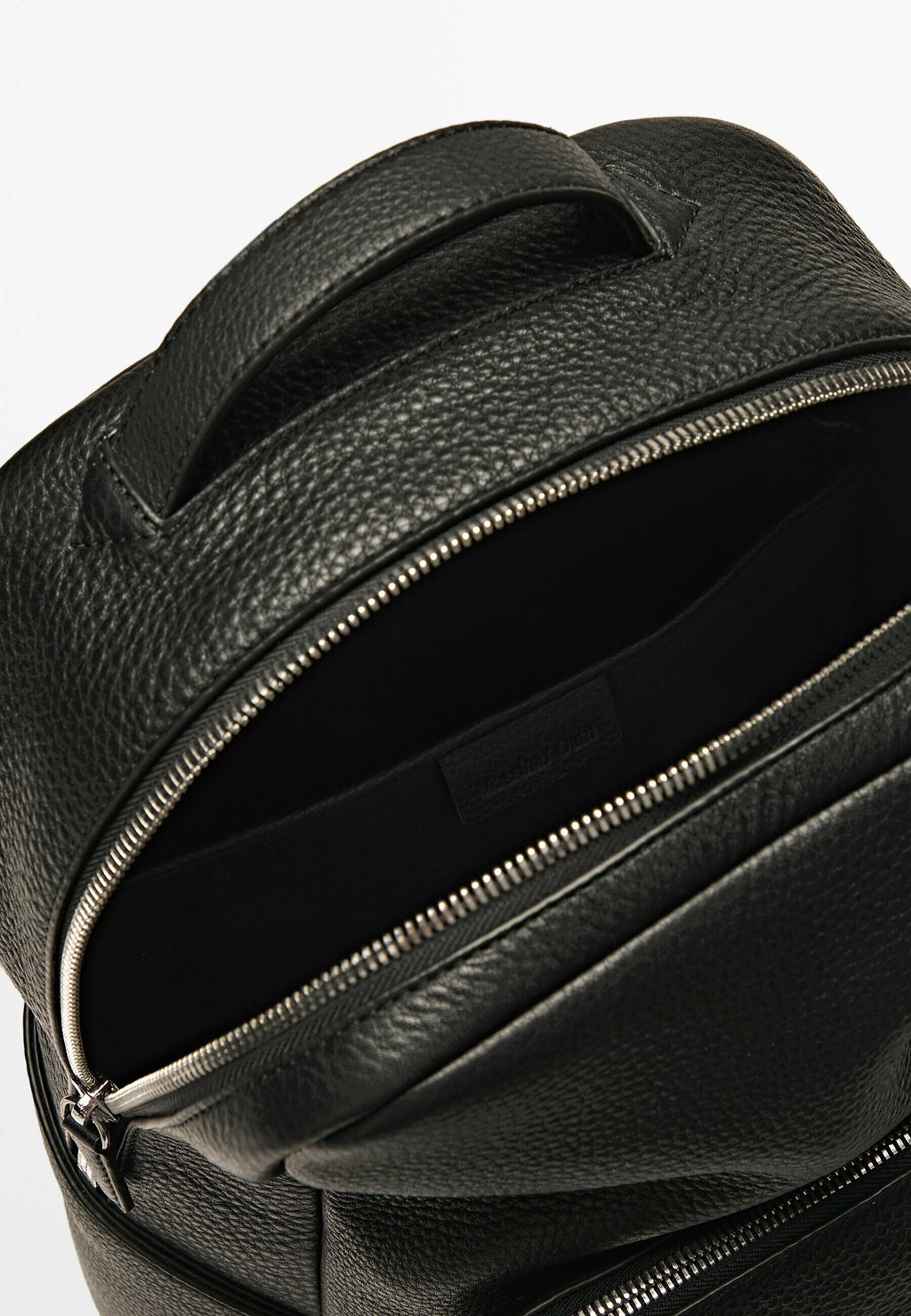 

Рюкзак Massimo Dutti, черный