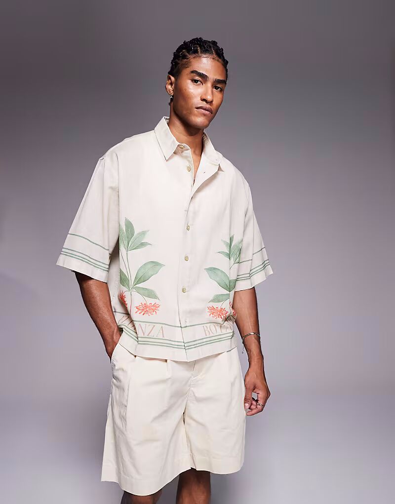 

Рубашка свободного кроя с принтом кремового цвета Asos Design