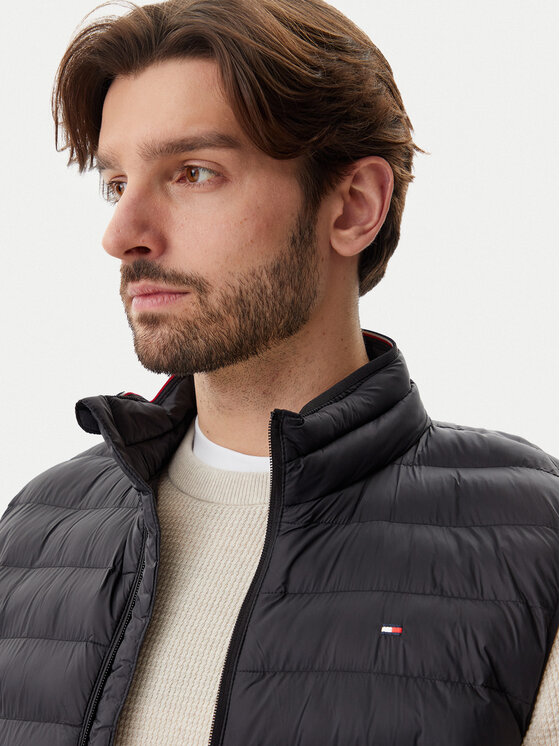 Утепленный жилет regular fit Core Packable MW0MW39989 Tommy Hilfiger, черный — фото 4