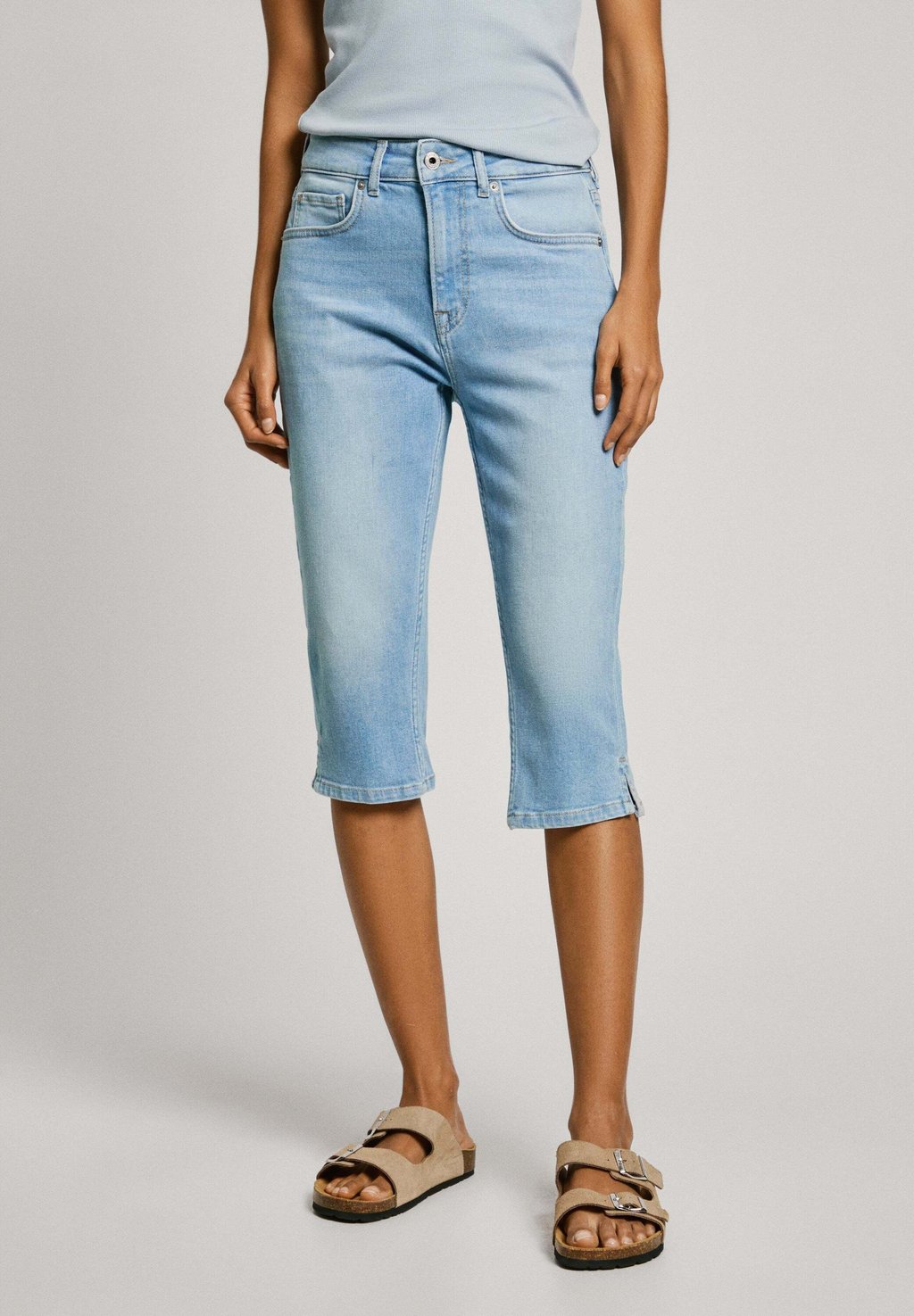 

Джинсовые шорты CROP HW MARY Pepe Jeans, синий деним