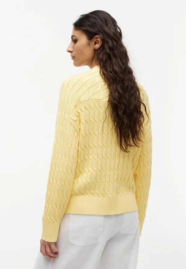 Кардиган Tommy Hilfiger Cable v neckk cardi, цвет цитронелла — фото 3