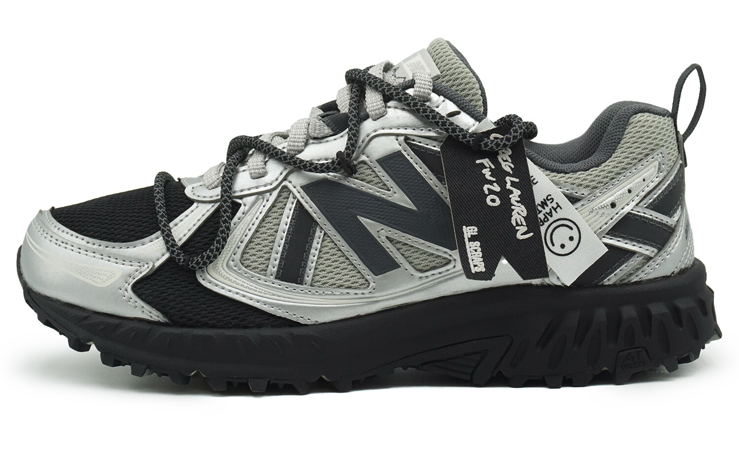

Кастомизированные кроссовки New Balance NB 410 Lifestyle Unisex, серебряный/черный, Белый, Кастомизированные кроссовки New Balance NB 410 Lifestyle Unisex, серебряный/черный