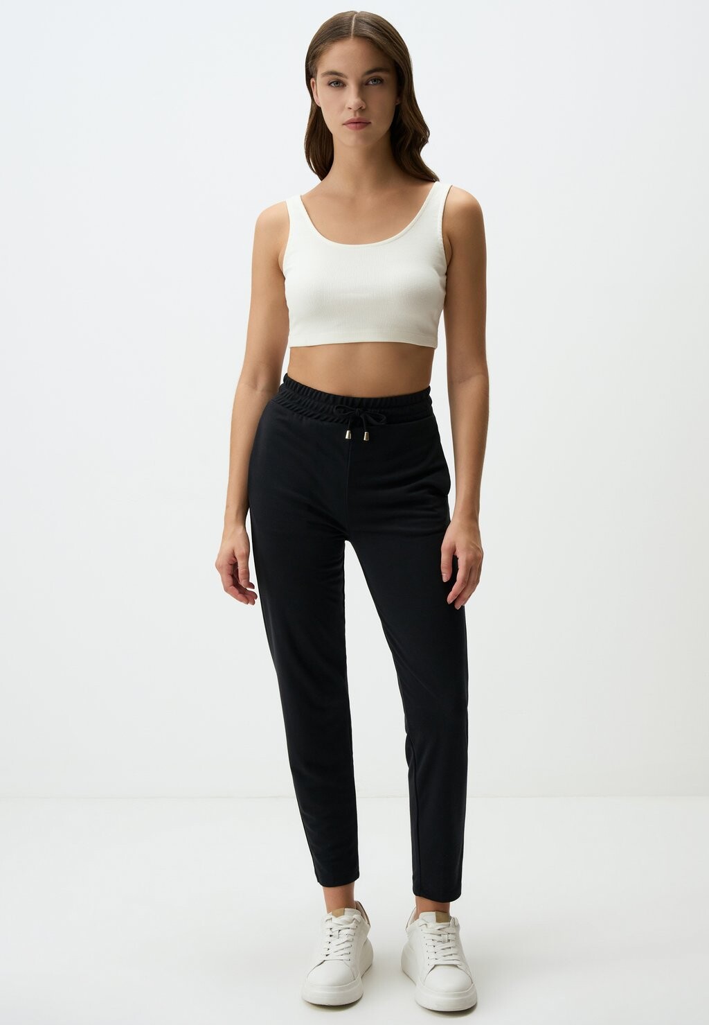 

Спортивные брюки CUT HIGH WAIST Jimmy Key, черный