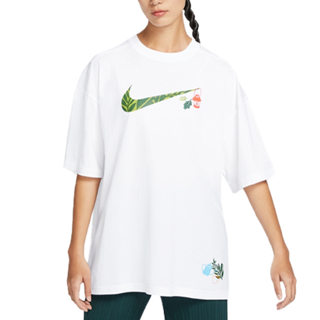 Nike Женская футболка с принтом Swoosh в ретро-стиле, белая — фото 4
