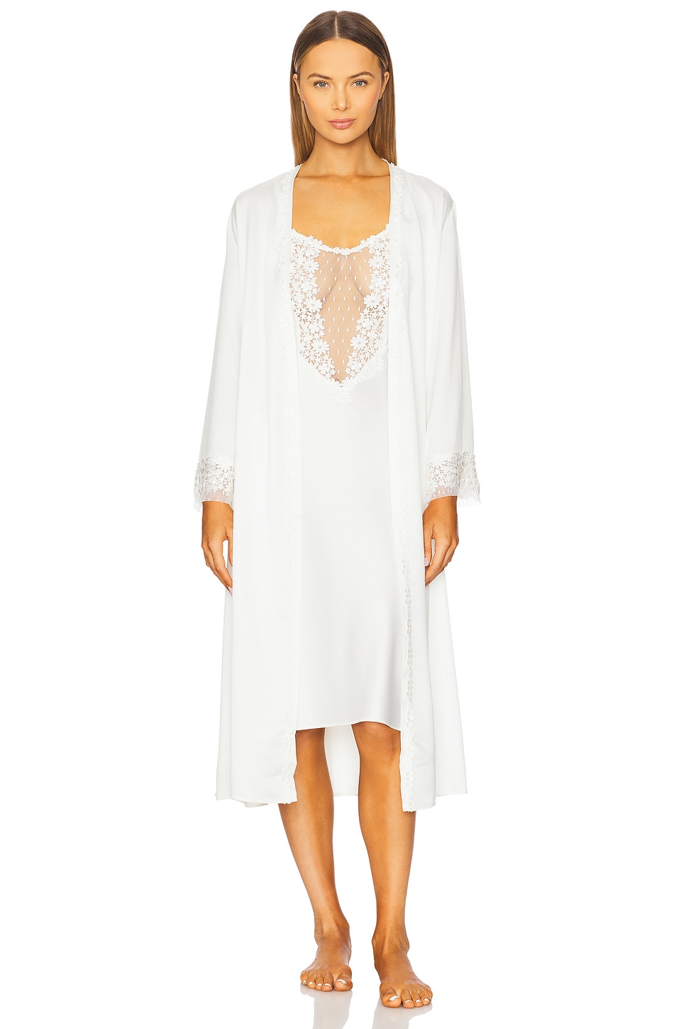 

Халат "Showstopper" Flora Nikrooz, ivory