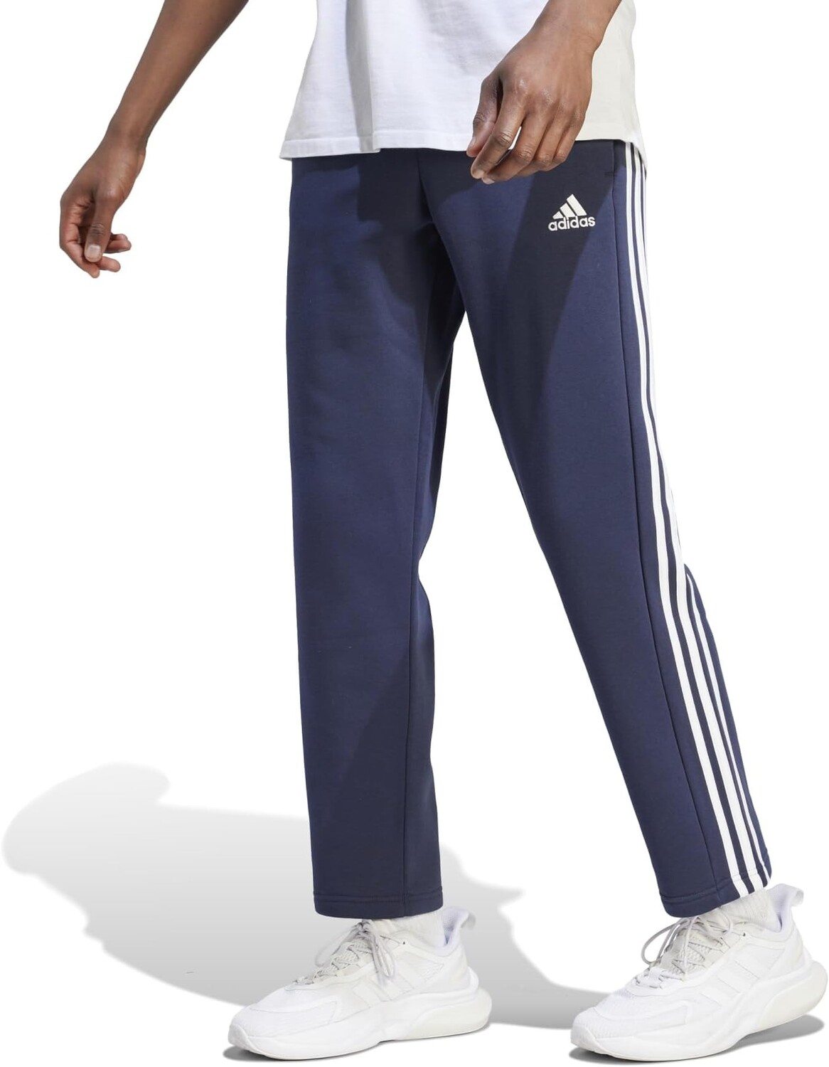 

Брюки adidas Essentials Fleece Open Hem 3-Stripes Pants, цвет Ink