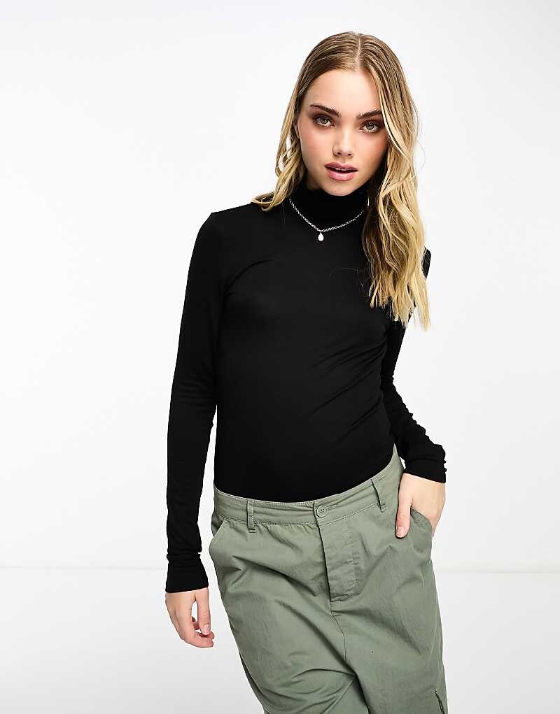 

Черный облегающий топ с высоким воротником и длинными рукавами Vero Moda