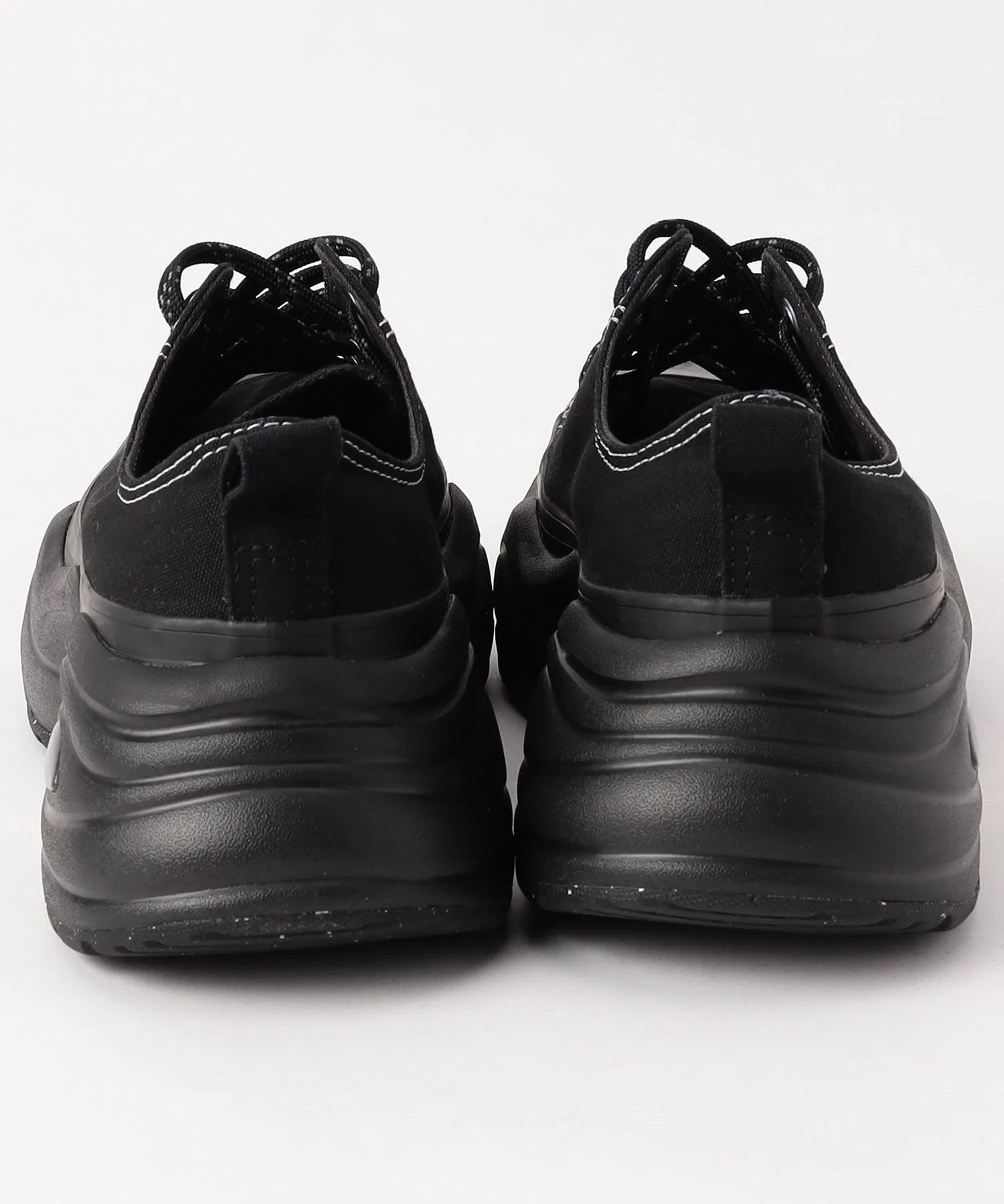Мужские кроссовки CONVERSE SURGETRAINER OX из канваса бежевые — фото 4