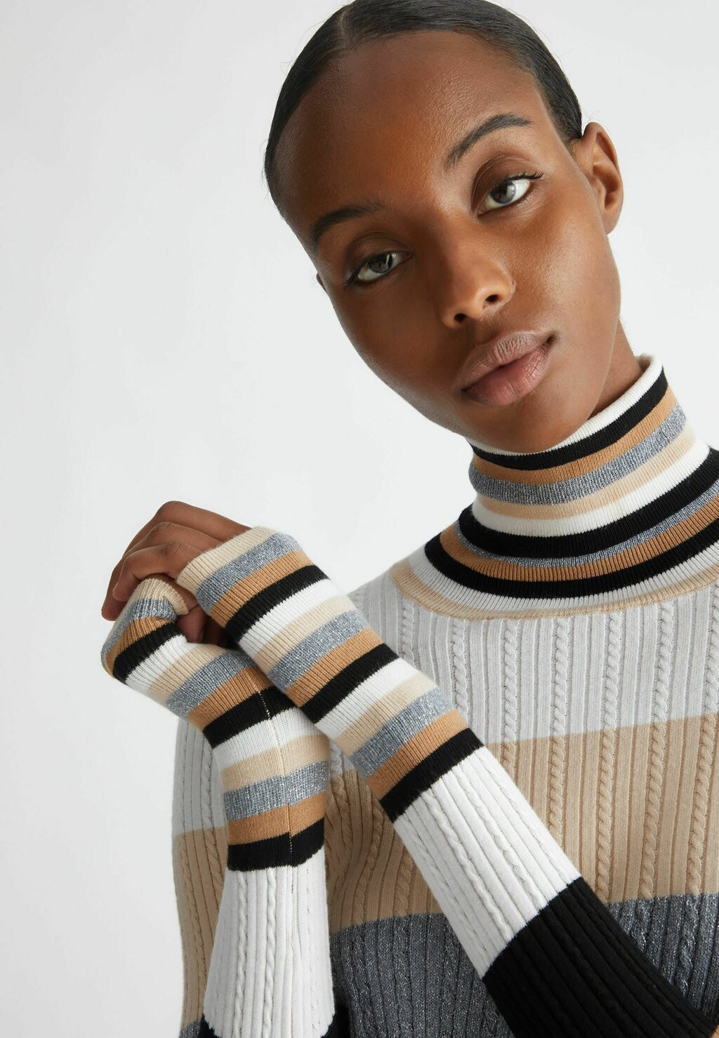 

Джемпер STRIPED TURTLENECK LIU JO, белый