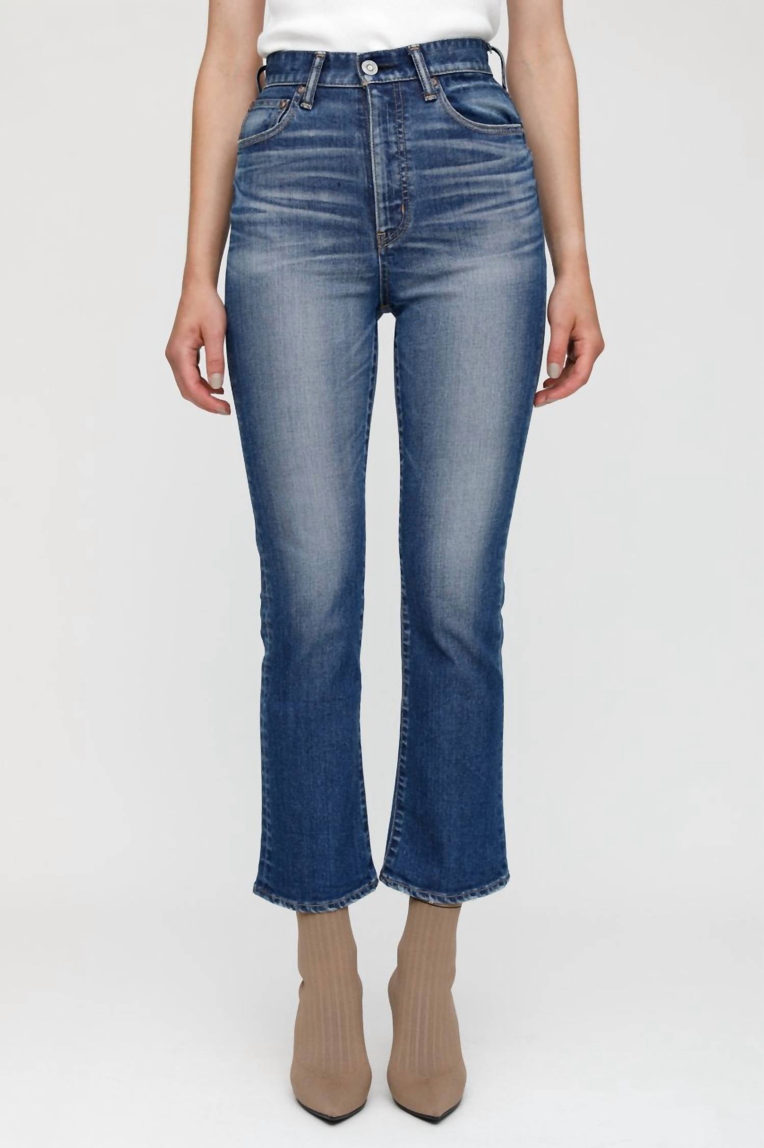 

Джинсы Otis Flare High в синем цвете Moussy