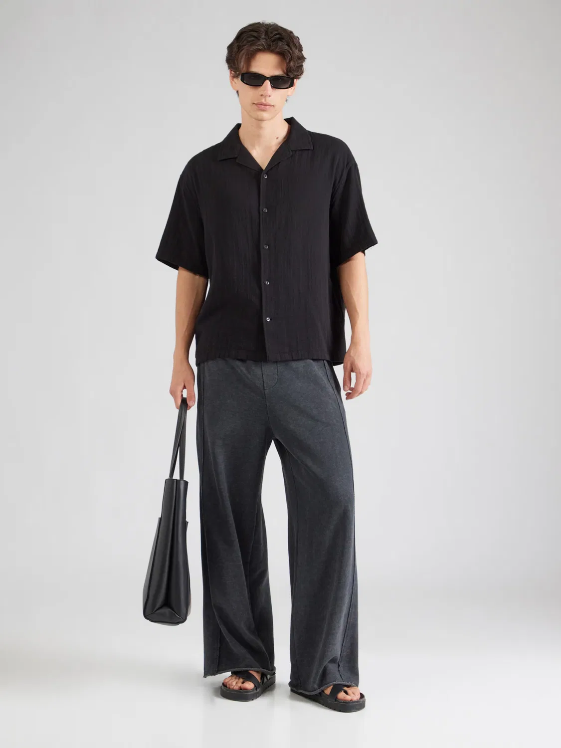 Рубашка Gap Comfort fit на пуговицах, черная — фото 4