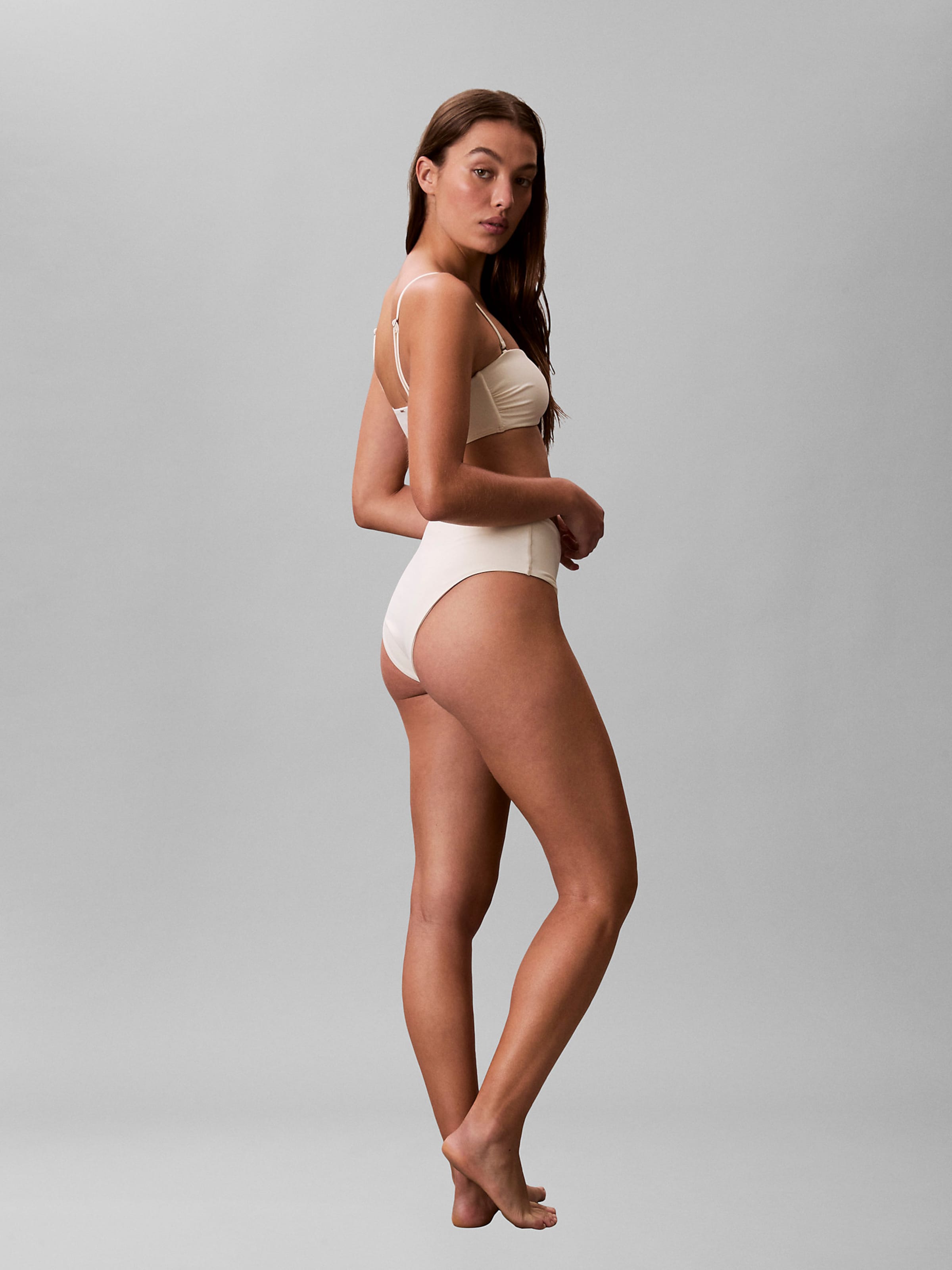 Calvin Klein Swimwear Топ-бандо для бикини 'Essentials' в цвете Cream — фото 4