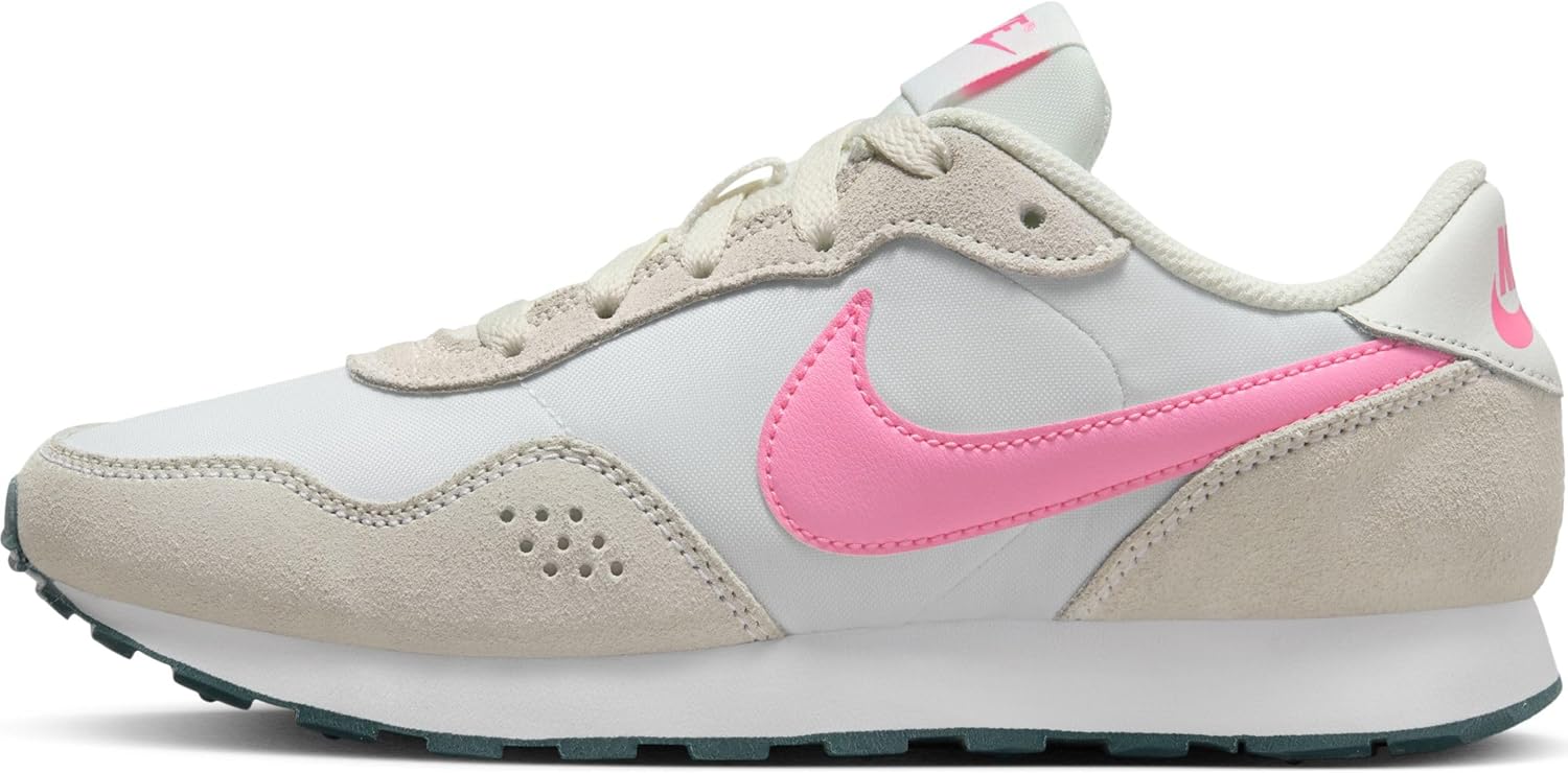 

Кроссовки Nike Men's Md Valiant Bg, Summit White Pink Spell White Geode Teal