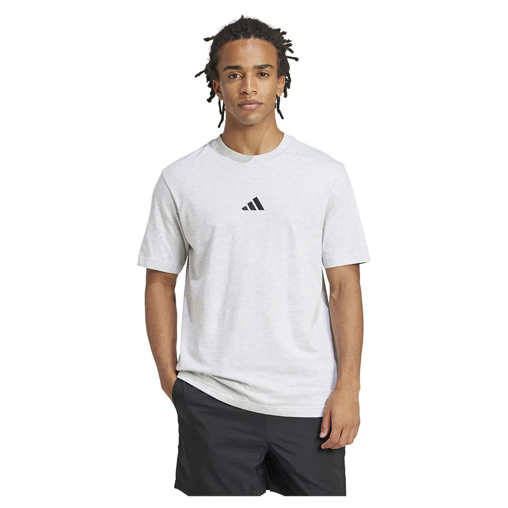 

Футболка с коротким рукавом adidas Essentials Small Logo Single Jersey, белый