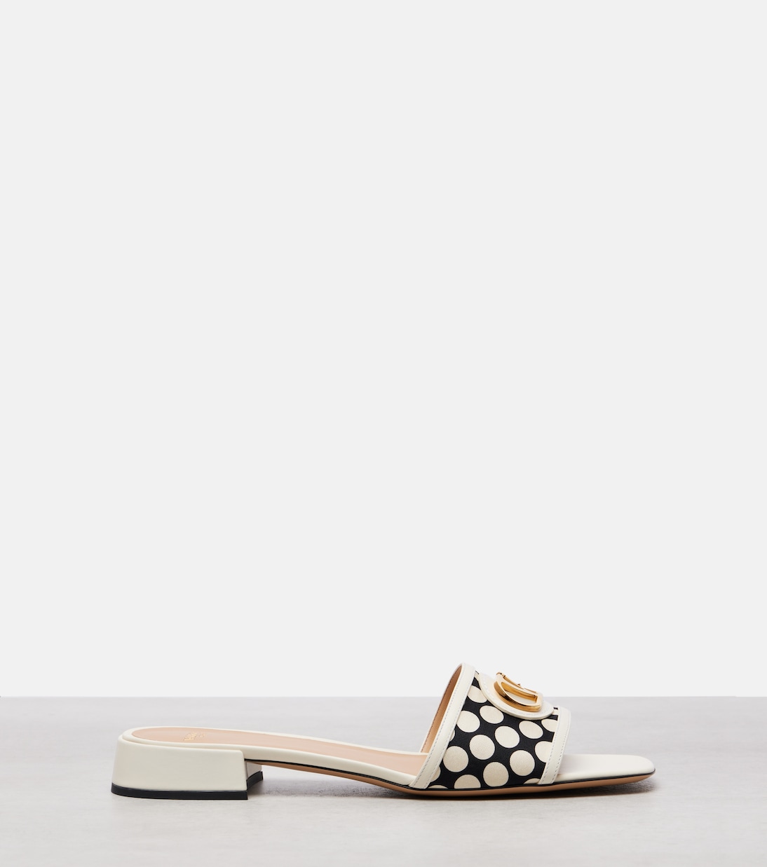 VLogo слайды с отделкой из кожи в горошек Valentino Garavani, Nero-Bianco/Ivory — фото 4