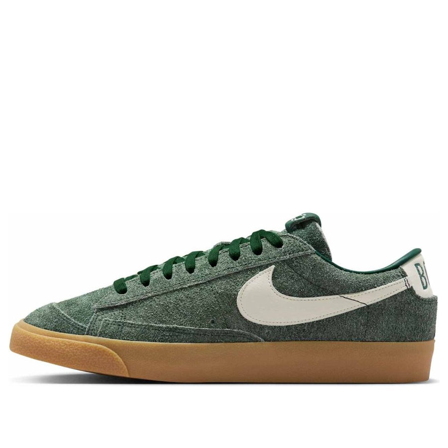 

Кроссовки Nike x Devin Booker x Chevrolet Blazer Low 'Team Dark Green', зеленый