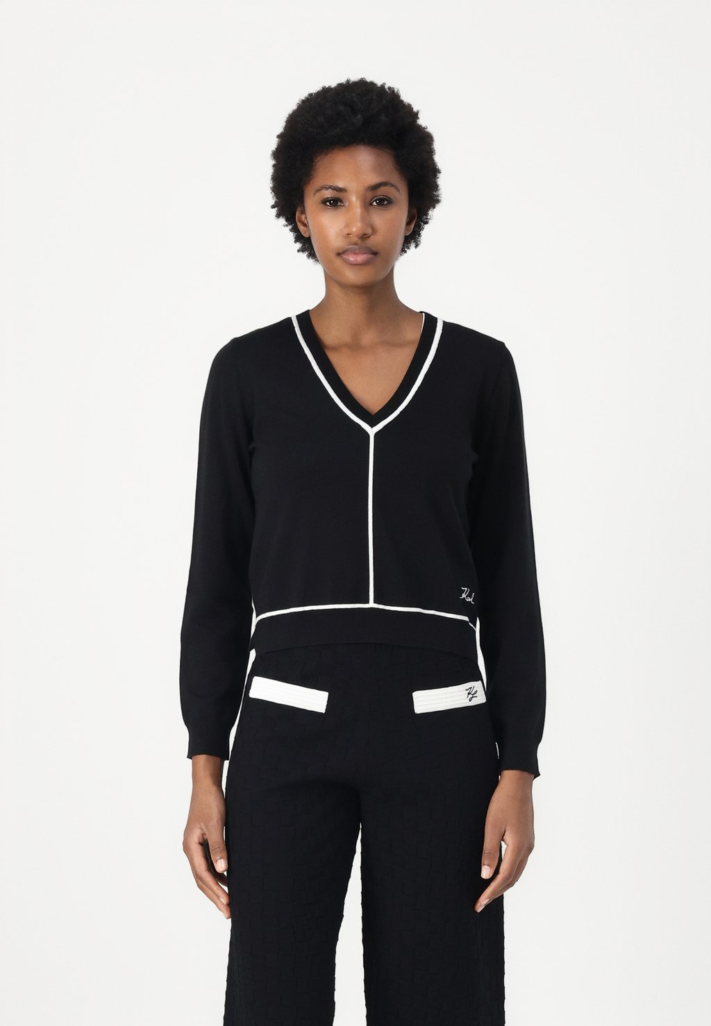 

Джемпер CONTRAST PIPING V NECK SWEATER KARL LAGERFELD, черный