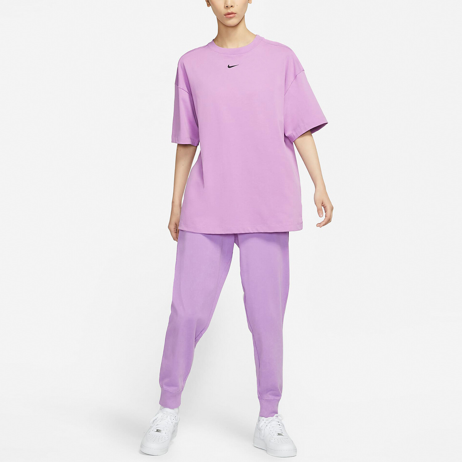 Футболка Nike Sportswear Essential Round-neck DC5427-591, фиолетовый — фото 2