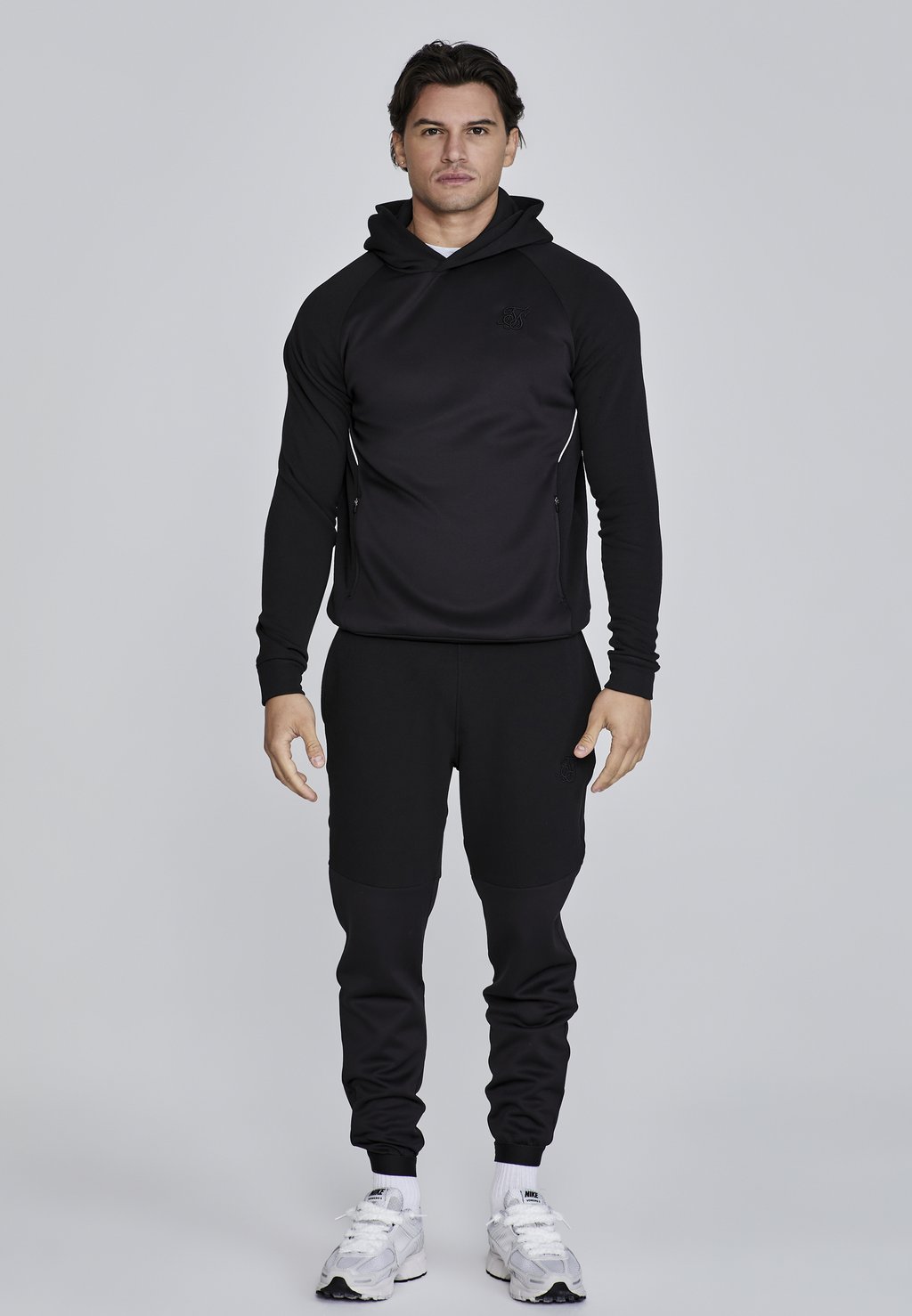 

Толстовка SIKSILK, черный