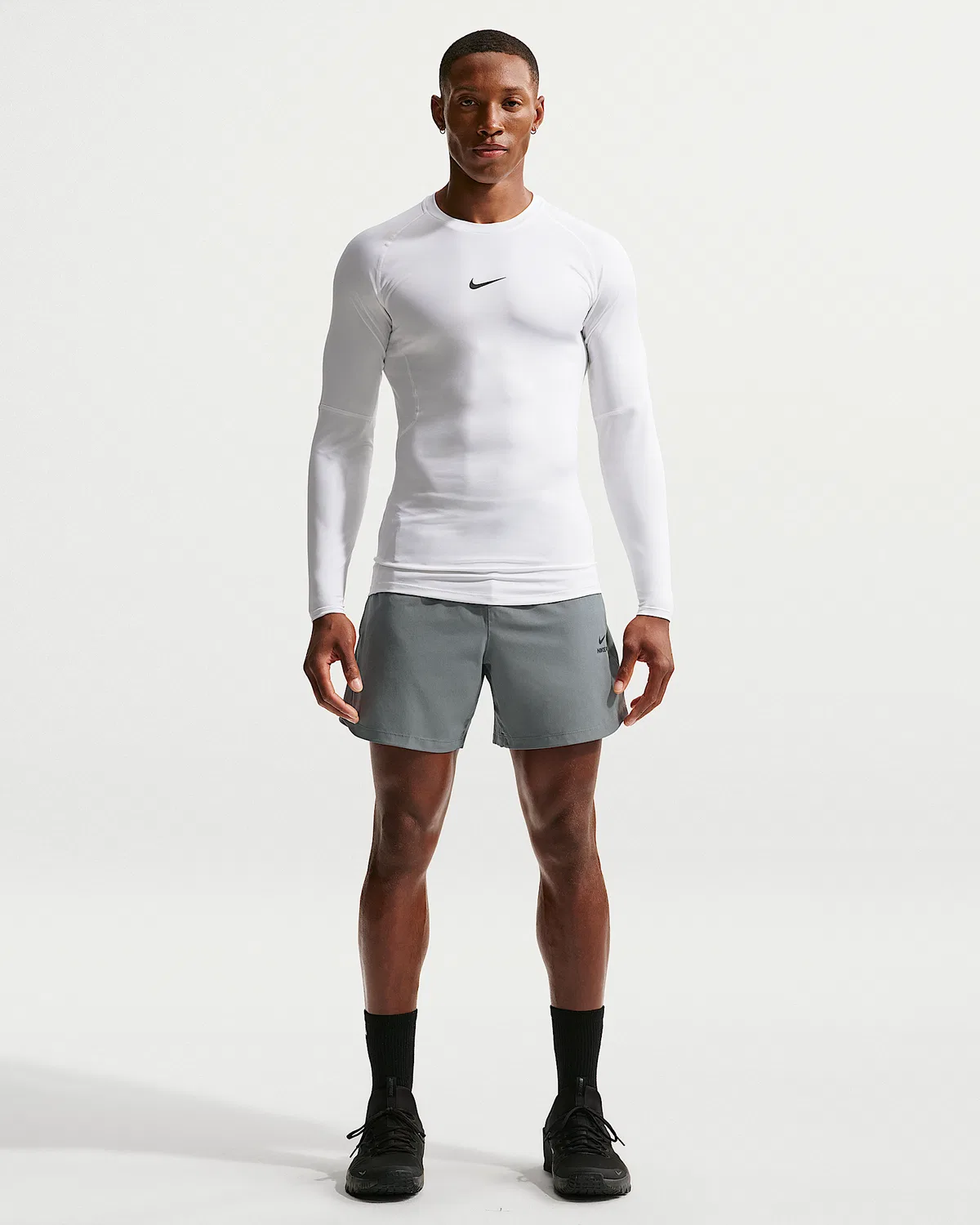 Мужская облегающая футболка с длинным рукавом Nike Pro Dri-FIT, White/Black — фото 4