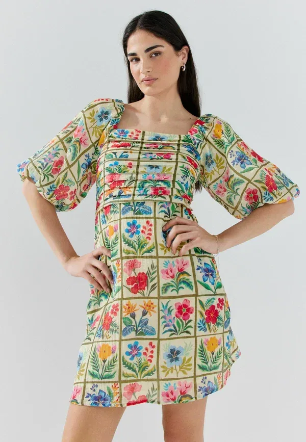 Платье повседневное Next, Regular fit puff sleeve mini occasion dress, красный цветочный принт