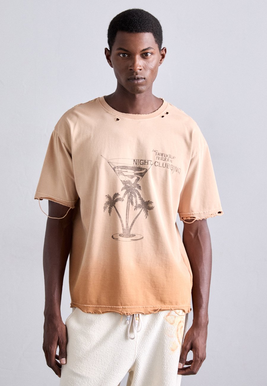 

Футболка MISBHV PARADISE NIGHT CLUBBING, Butter Yellow/Dark Yellow