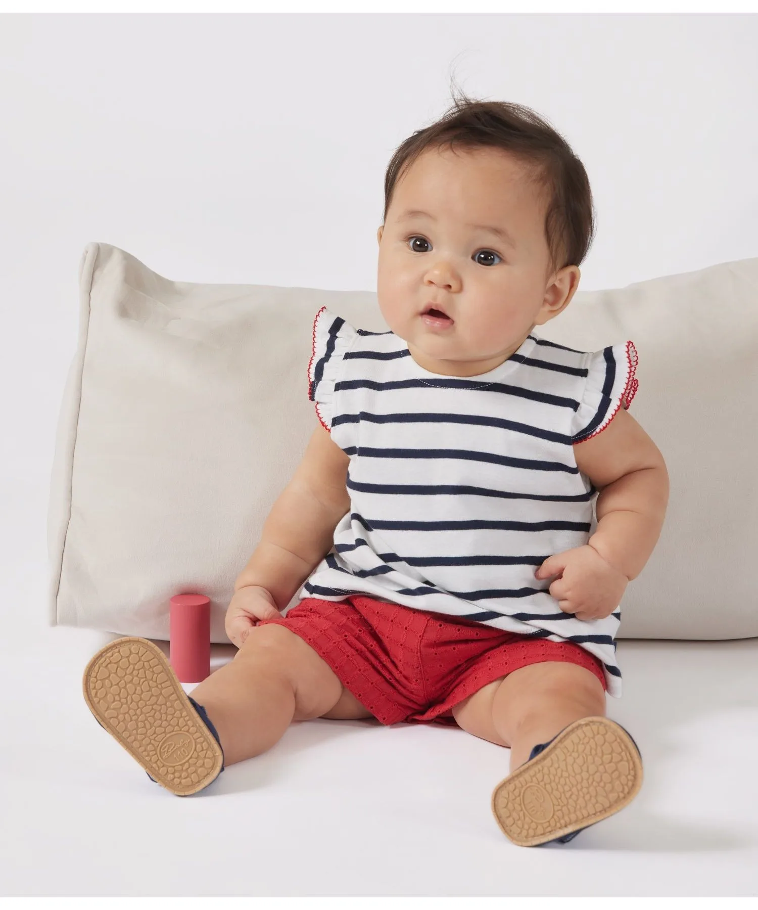 Детская блузка с коротким рукавом и красной отделкой PETIT BATEAU бело-синяя