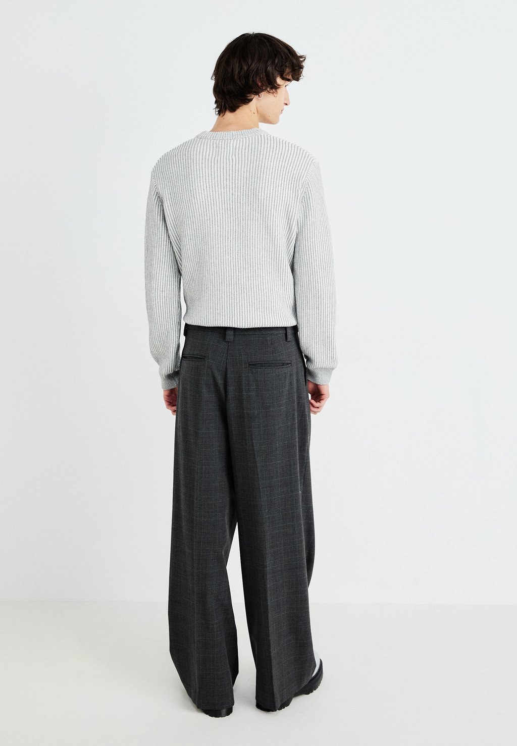 

Брюки CHECK GOLIATH SUIT TROUSER Jaded London, серый