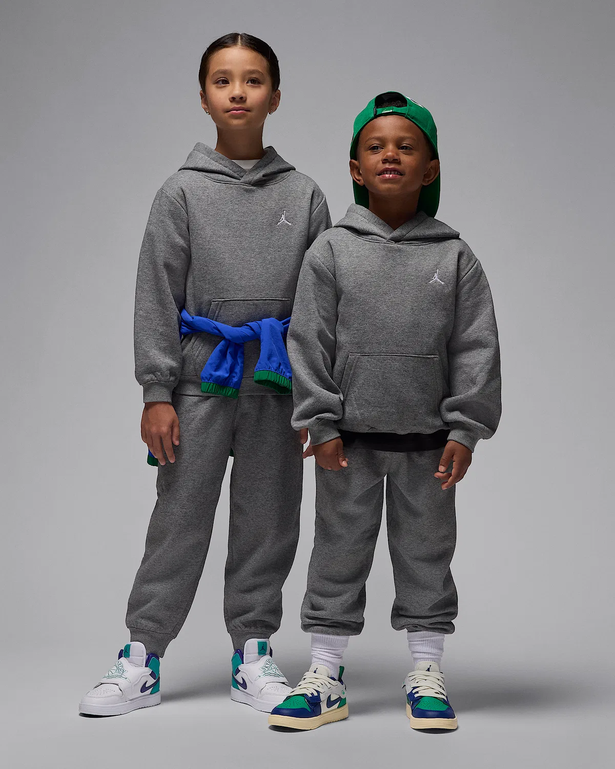Детский комплект из 2 предметов: толстовка с капюшоном Jordan Brooklyn Fleece, Carbon Heather
