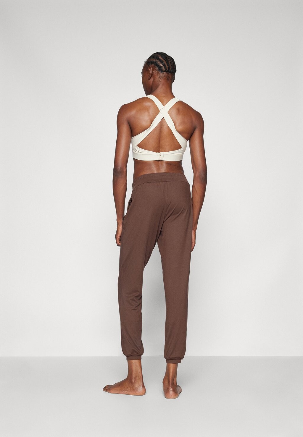 

Спортивные брюки STUDIO FOUNDATIONS Puma, коричневый