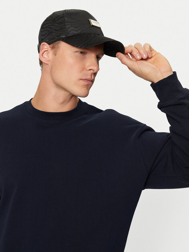 

Бейсболка Guess Baseball sapka, черный