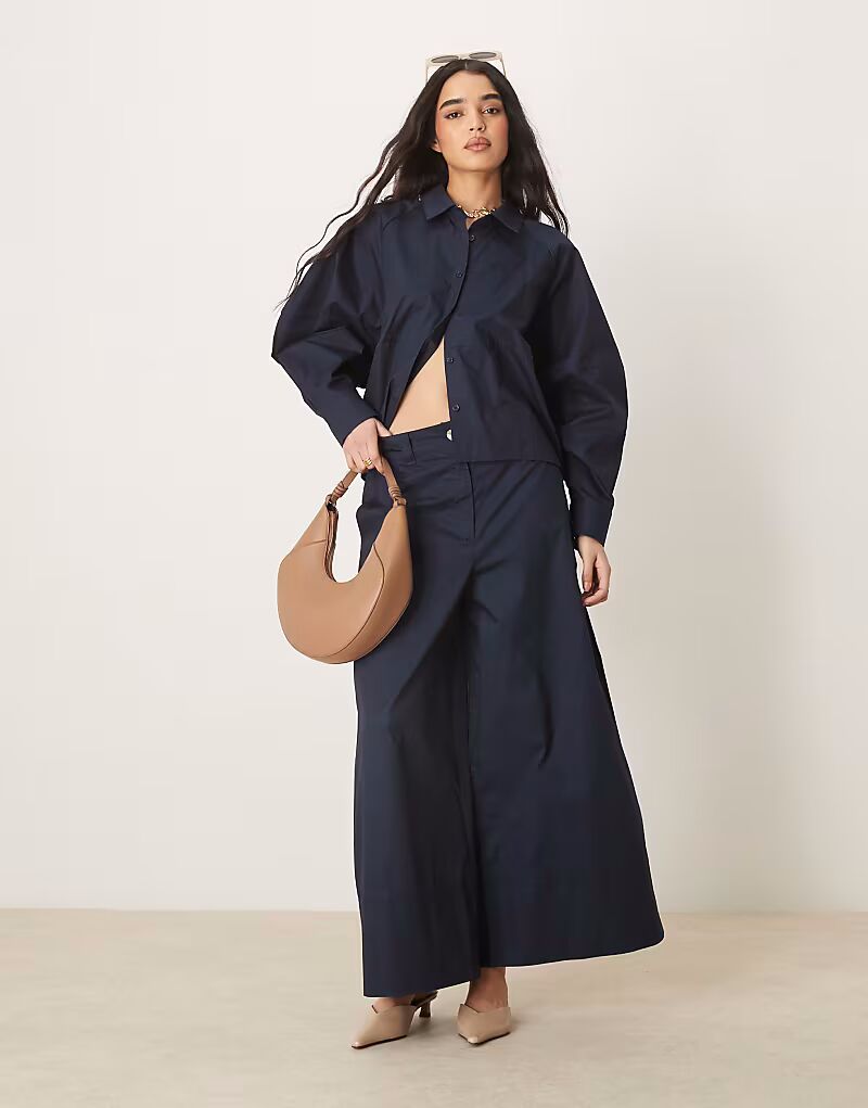 

Широкие брюки-кюлоты ASOS DESIGN темно-синего цвета