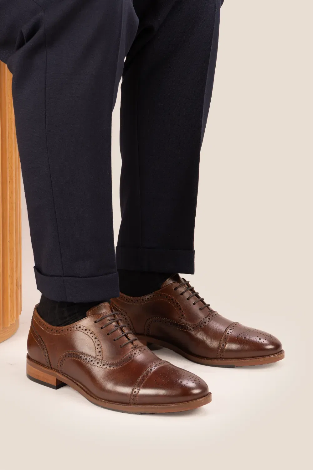 Туфли Oxford brogue кожаные Oswin Hyde, коричневый — фото 2