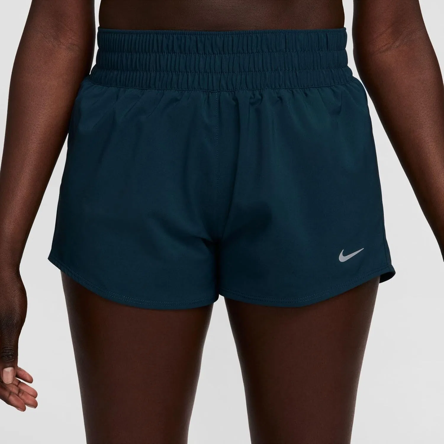Шорты для тренировок Nike, цвет Armory Navy/Reflective Silver — фото 3