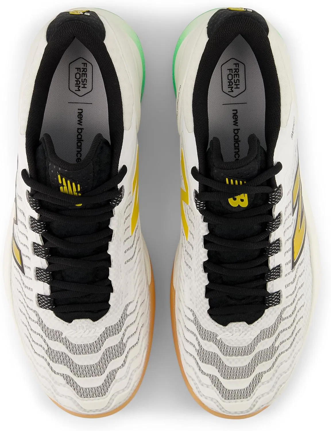 Мужские теннисные кроссовки New Balance Fresh Foam X CT-Rally V2, White Black Metallic Gold — фото 4