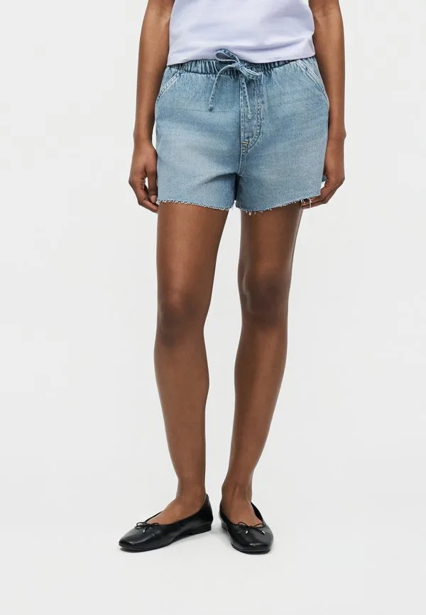 Удобные джинсовые шорты с открытой спиной Gap, Medium Indigo