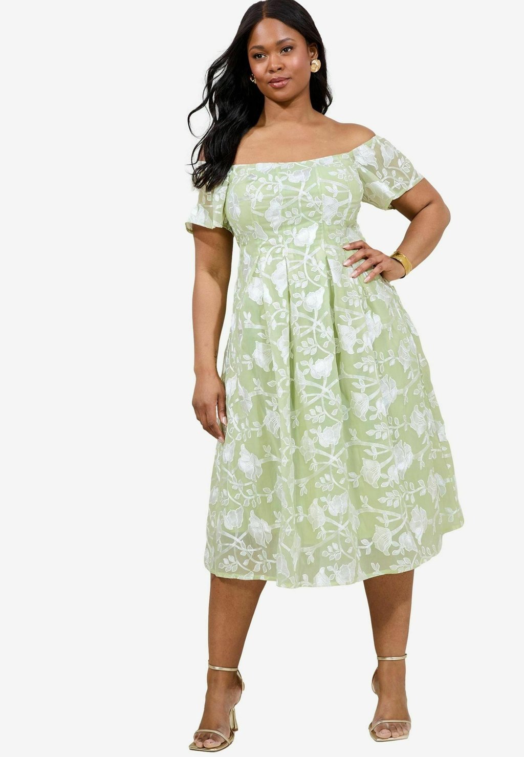 

Повседневное платье PLUS SIZE FIT Lipsy, зеленый