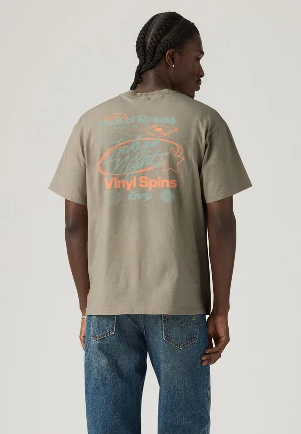 Футболка с принтом Levi'S Vintage fit tee, цвет индиго ночь 2 призрачно-серый — фото 2
