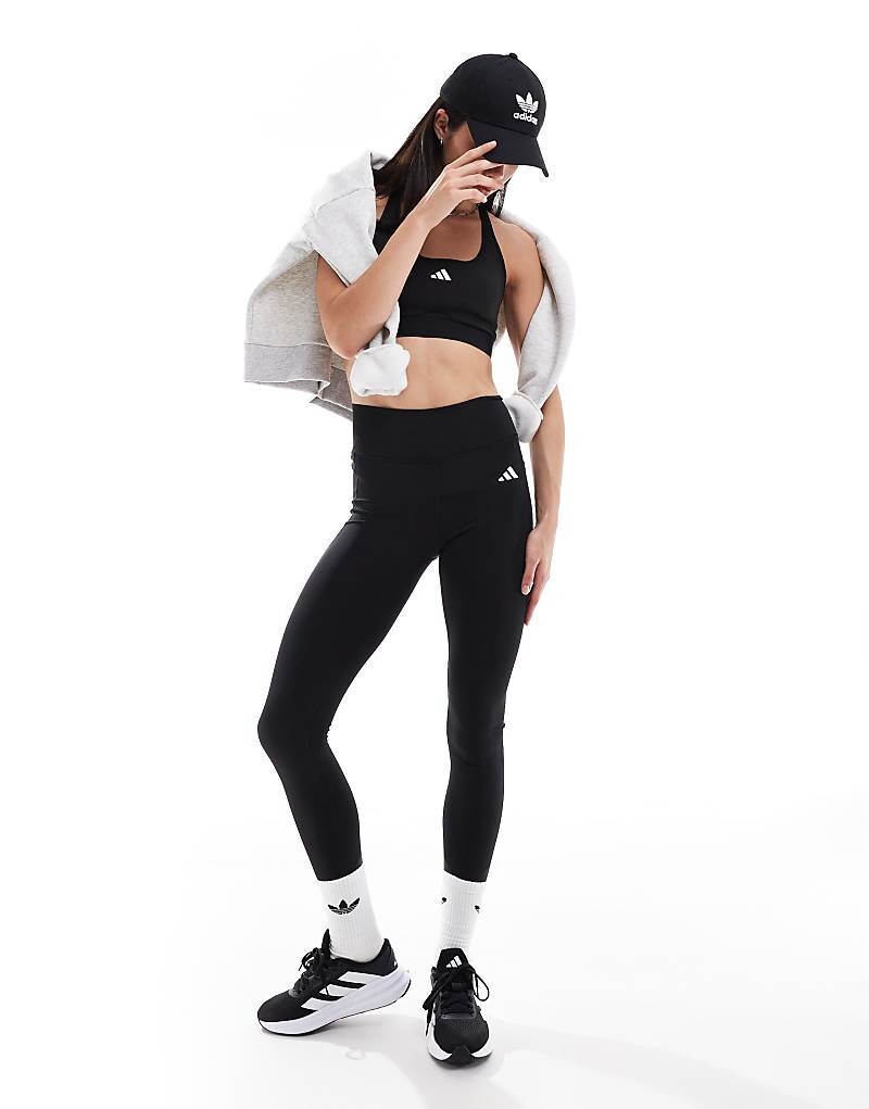 

adidas Training – Essentials – Черные леггинсы