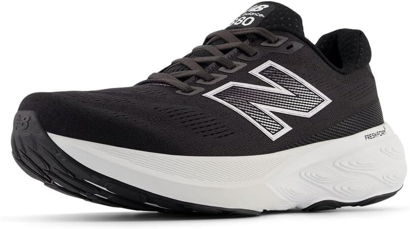 

Мужские кроссовки New Balance Fresh Foam X 880v15, белый/черный