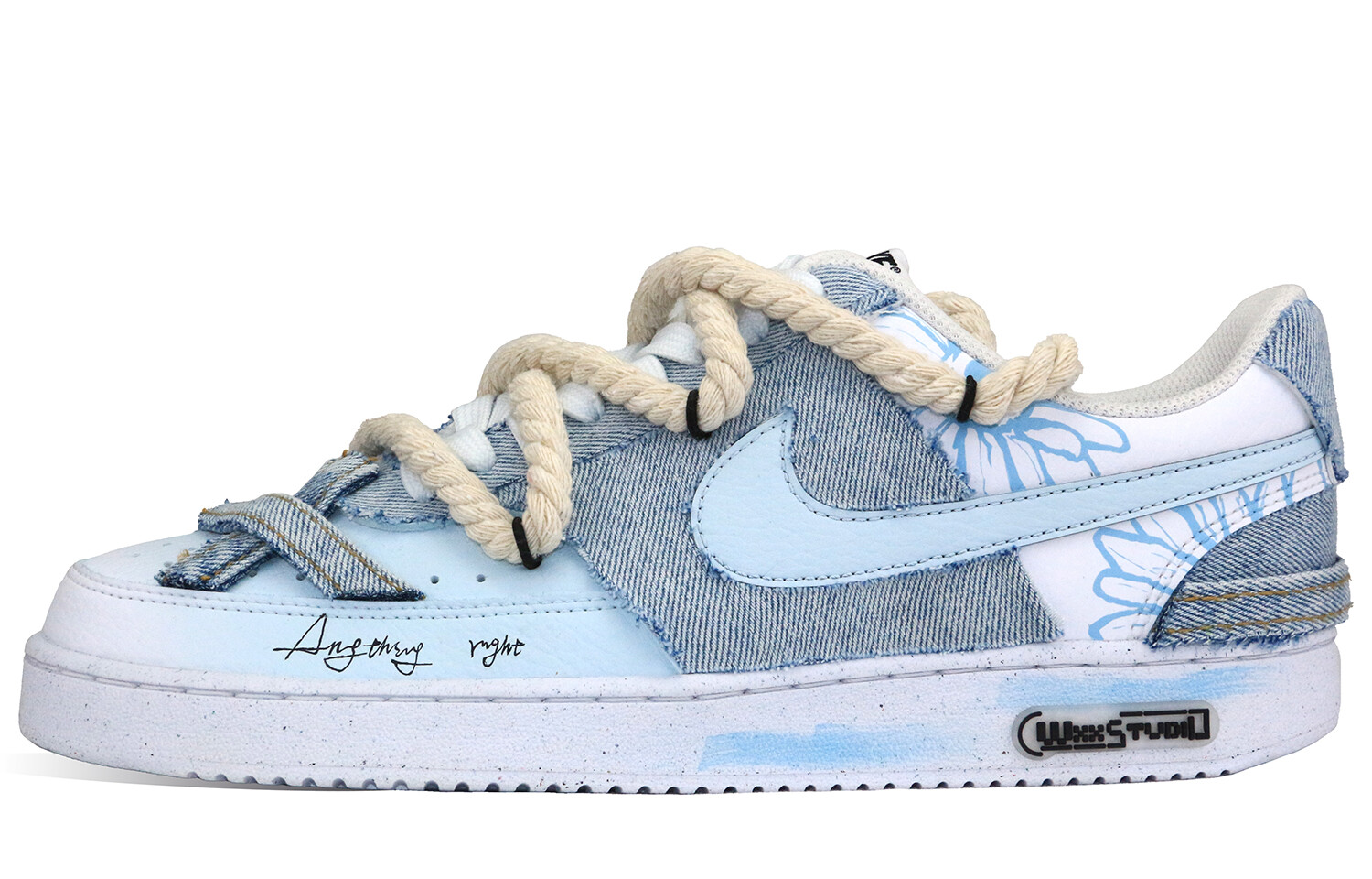 

Женские кроссовки для скейтбординга Nike Court Vision 1, Light Blue