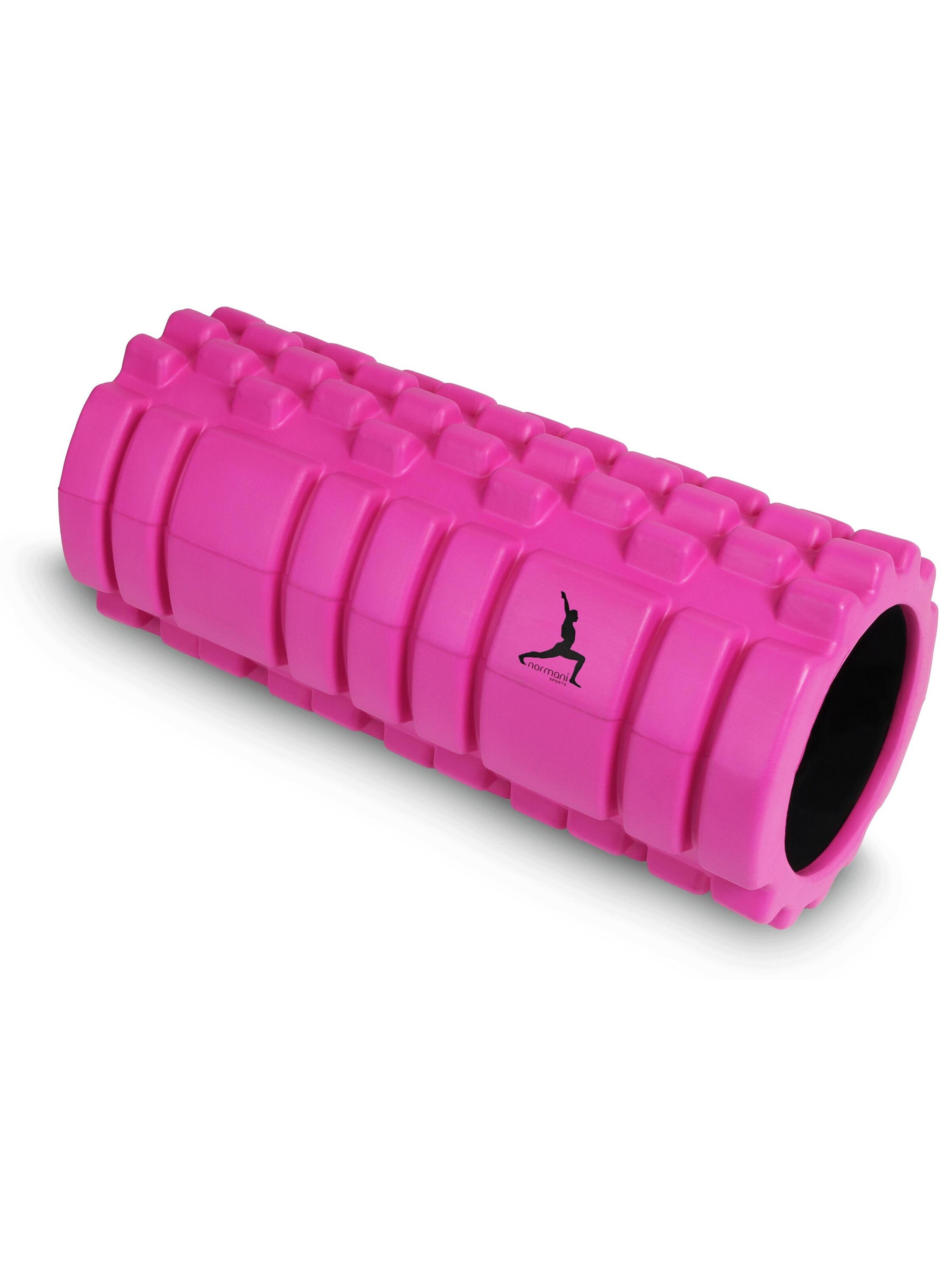 

Normani Rolls в розовом цвете